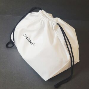 Chanel Authentic Organic Cotton White Drawstring Empty Perfume Pouch With Fillin